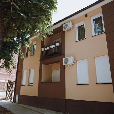 Apartman K29 솜보르 외부 사진